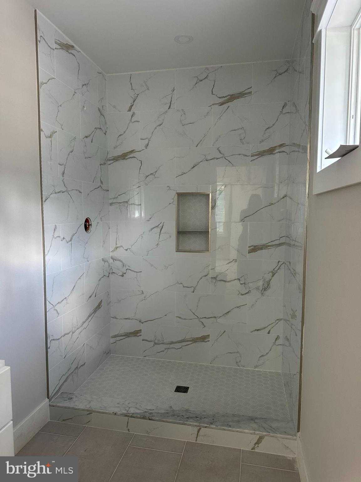 77 Spring Rd photo 12