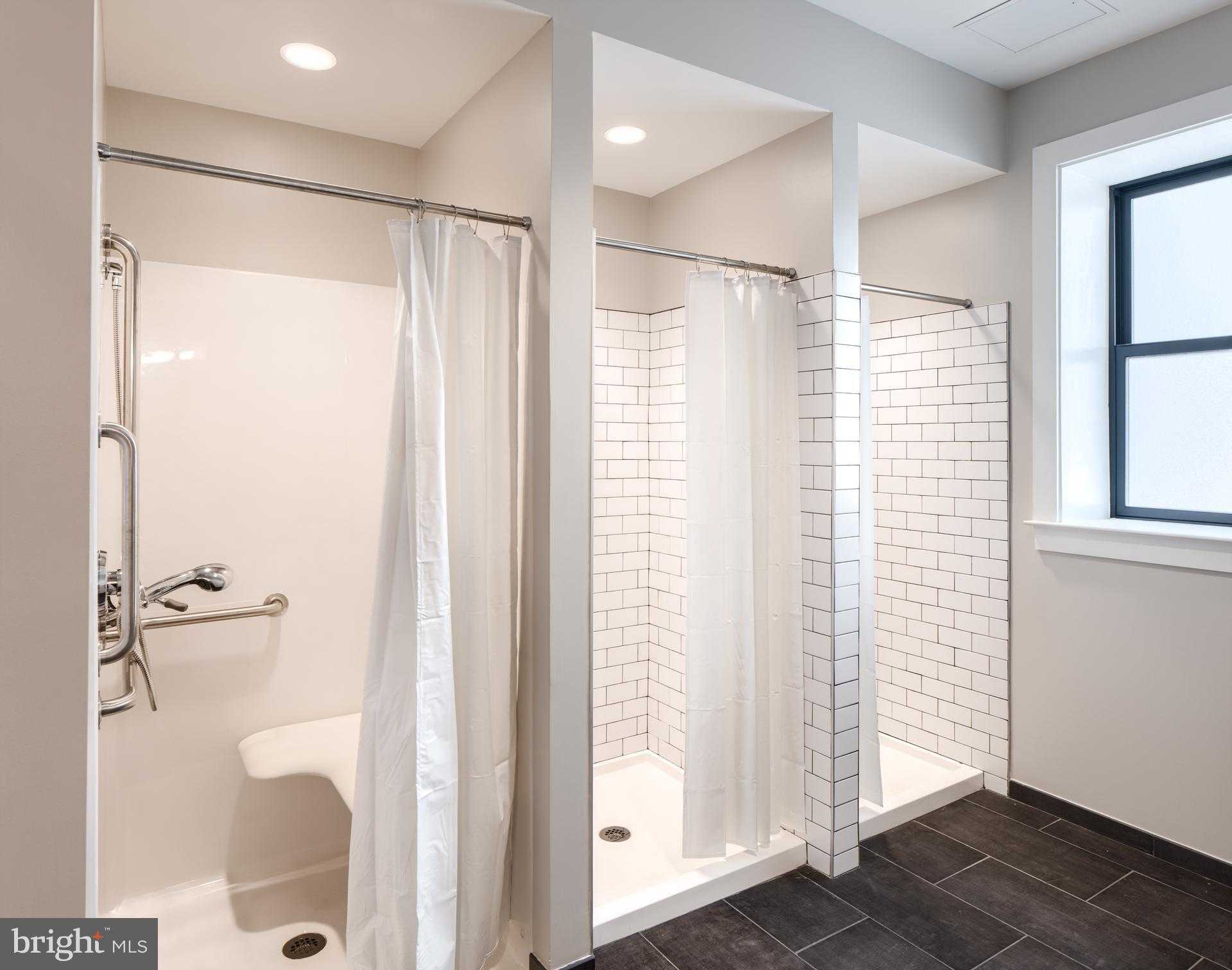 Magnolia Ave photo 51