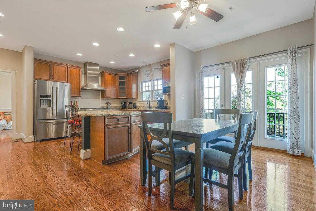 3029 Dahoon CT photo 3