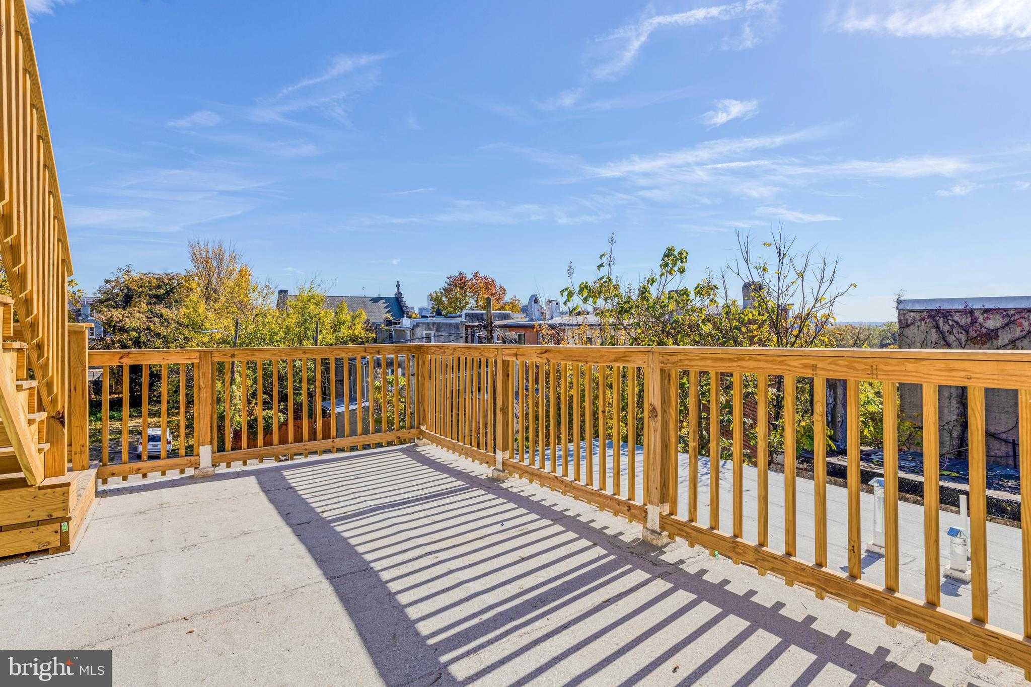 530 N Carrollton Ave photo 34