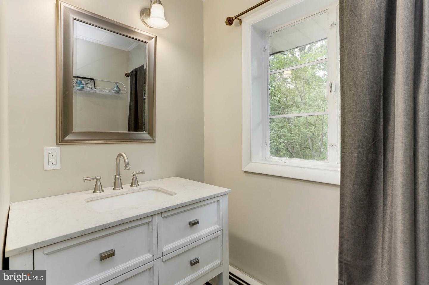 1165 Green Holly Dr photo 12