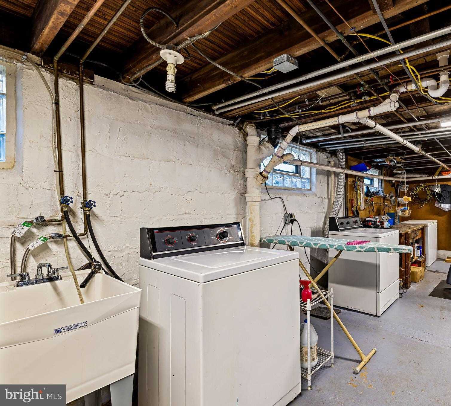 529 Overbrook Rd photo 37