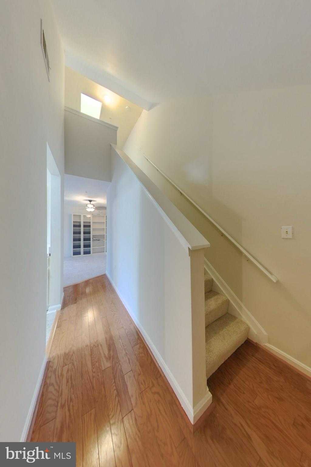 6600 Lake Park Dr # 2e photo 8