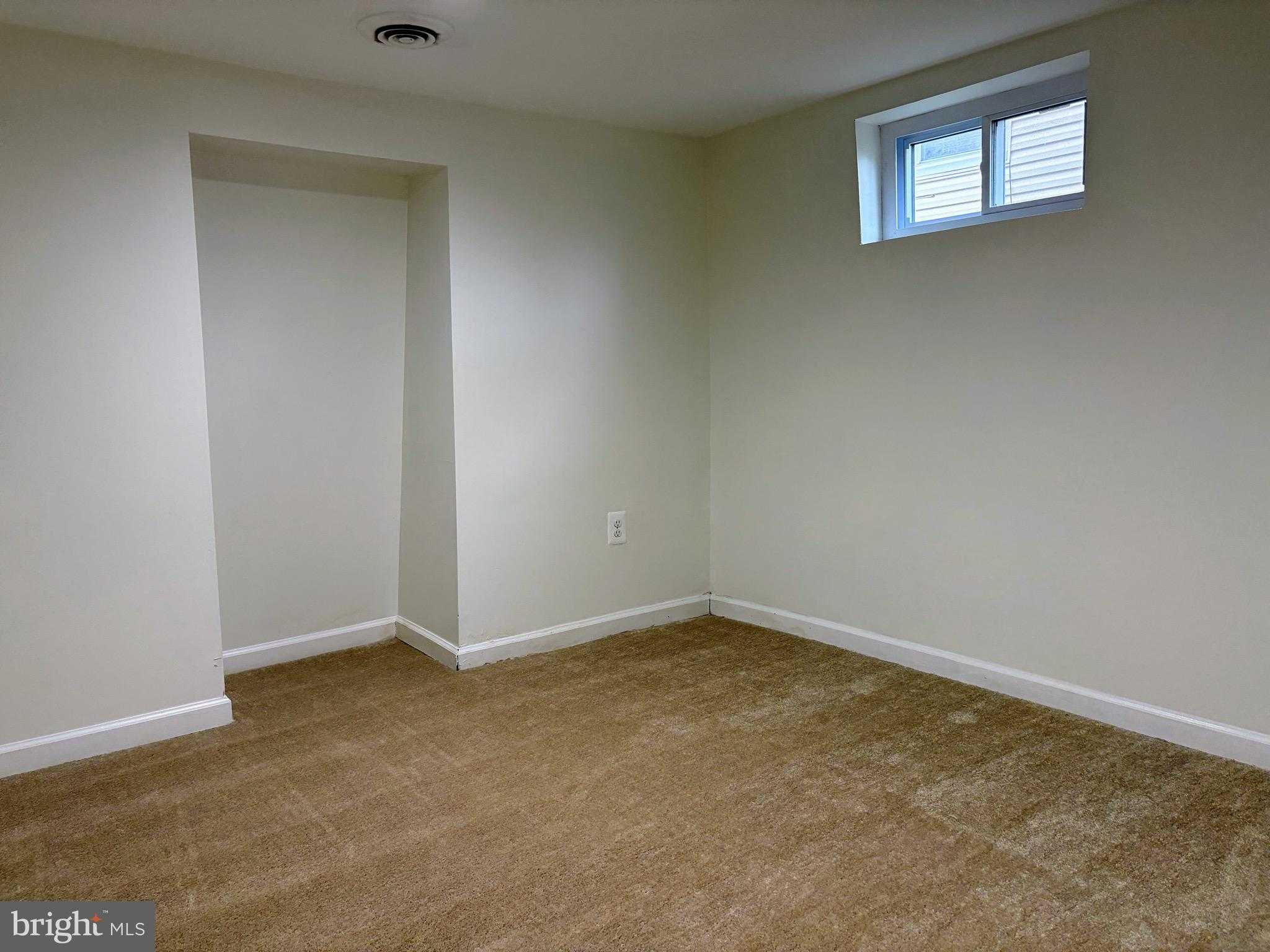 103 Sherwood Ave photo 22