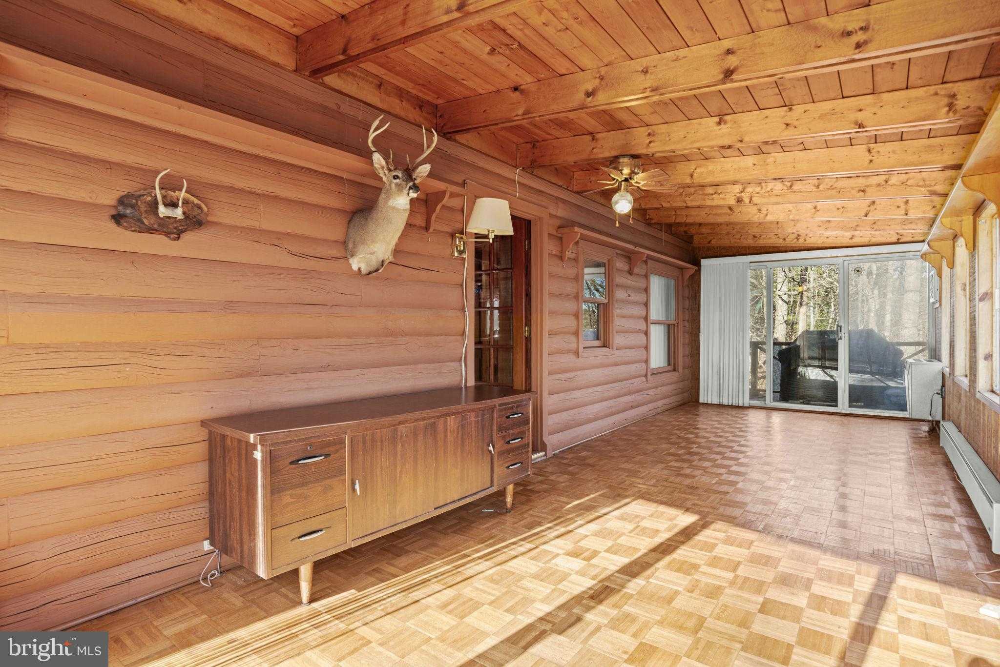 46 Woodview Rd photo 31