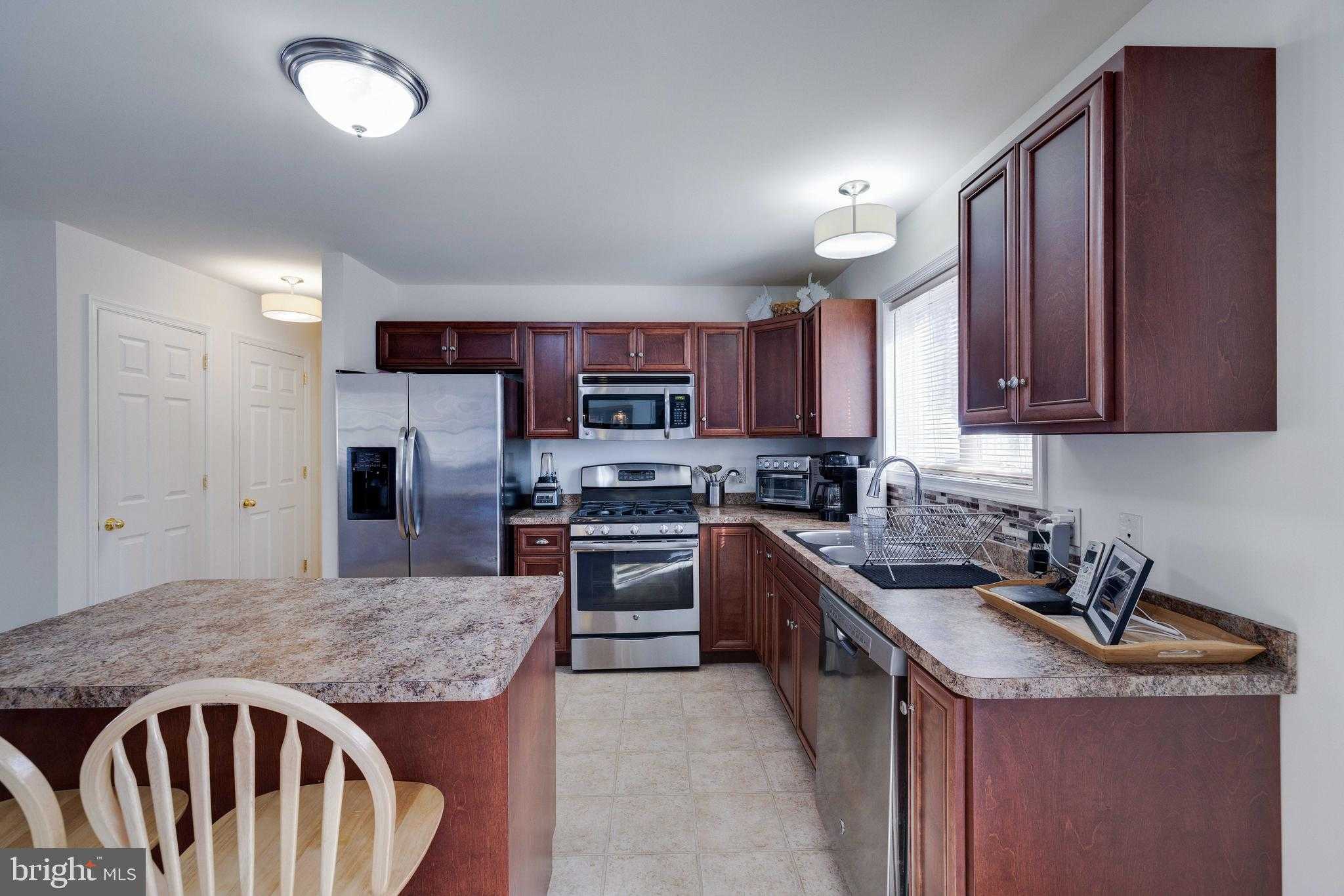 287 Sunrise Dr photo 10