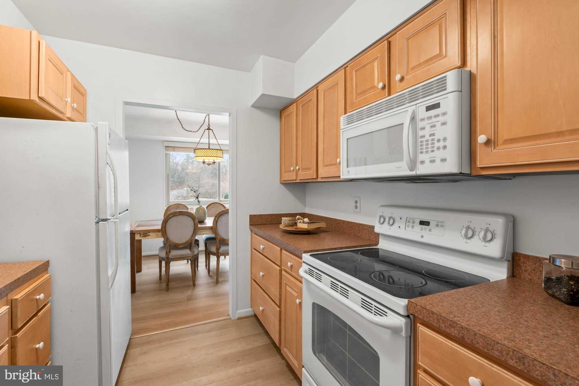 5100 Dorset Ave Apt 111 photo 26