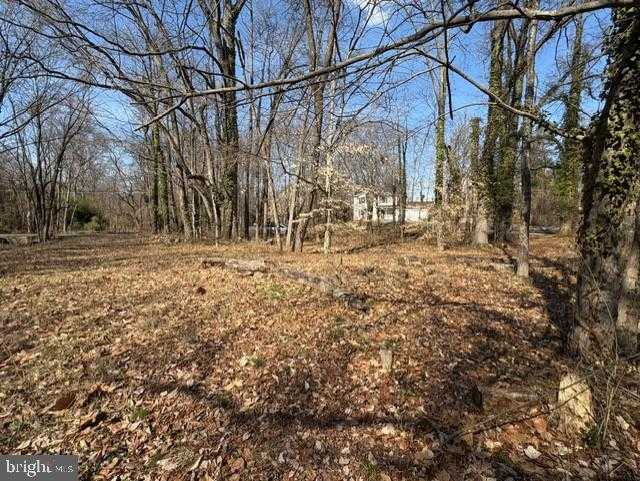 8123 Stacey Rd photo 9