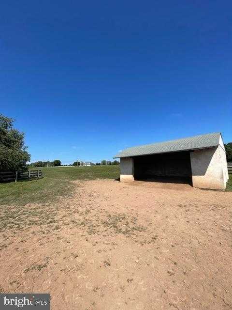 1600 Potshop Rd photo 16