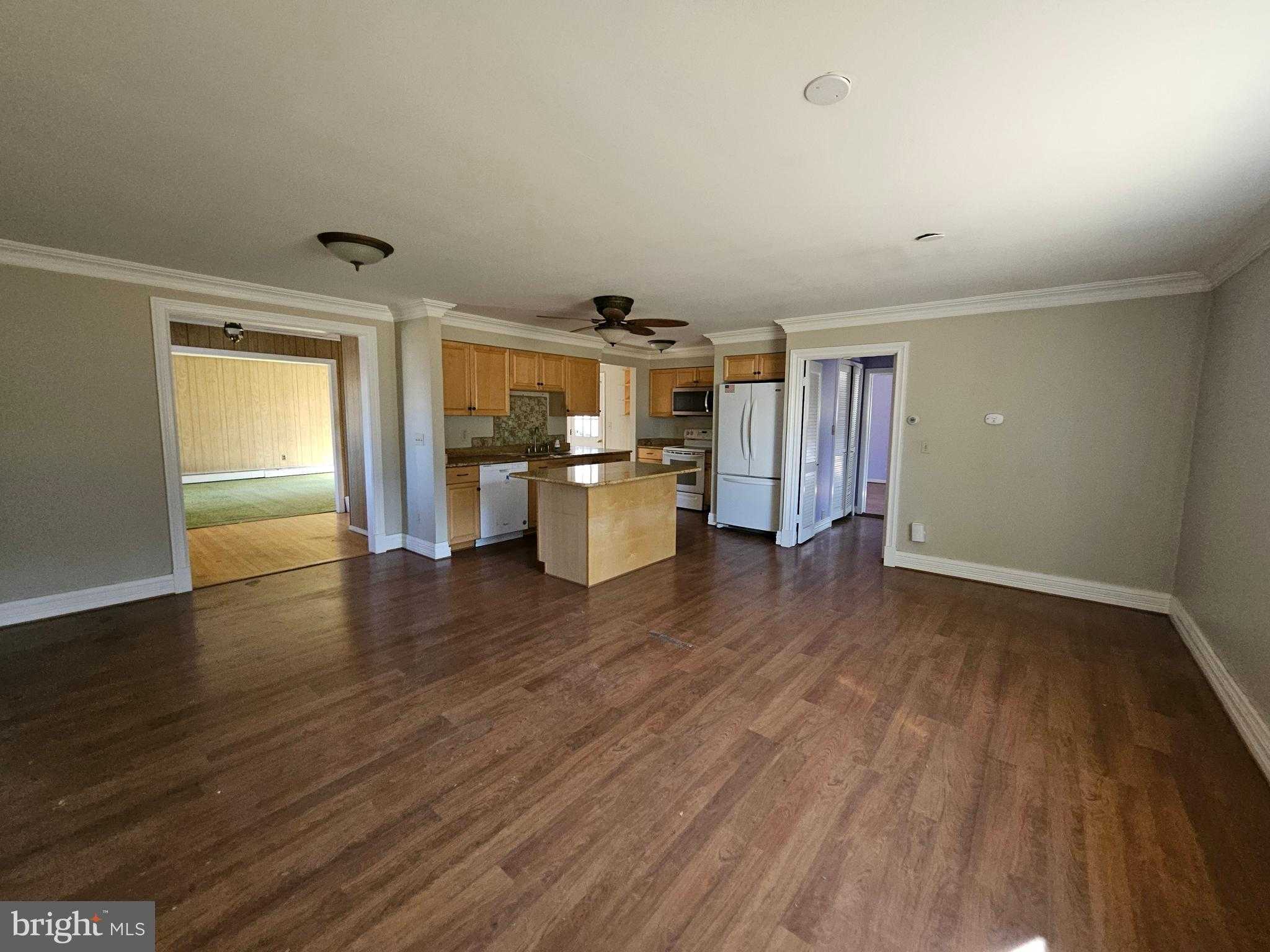 110 Woodside Rd photo 8