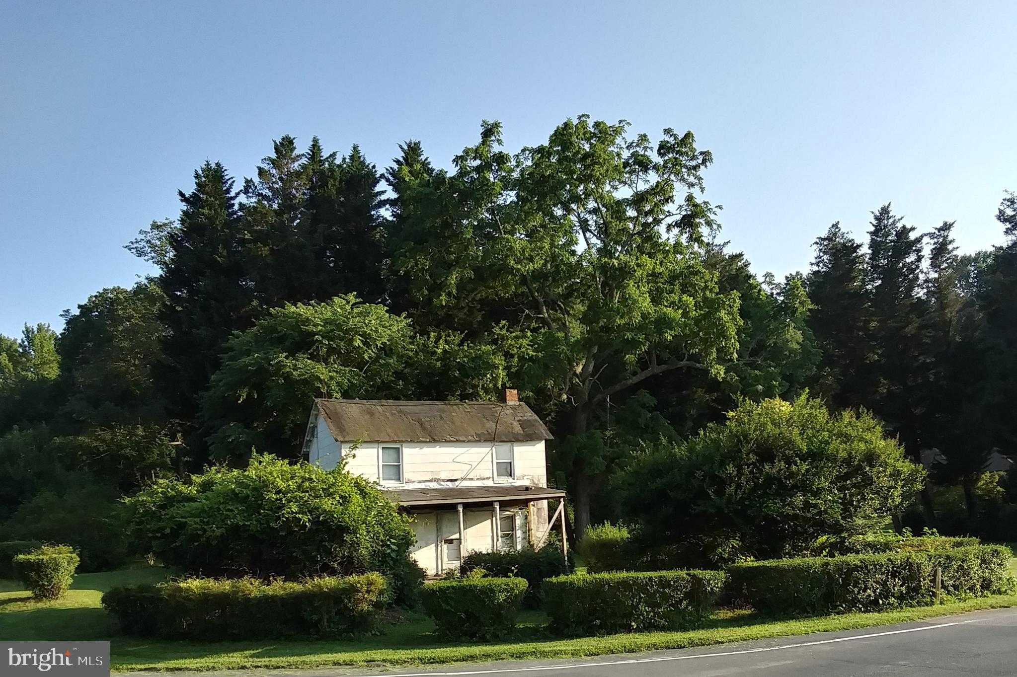 461 Jewell Rd, Dunkirk