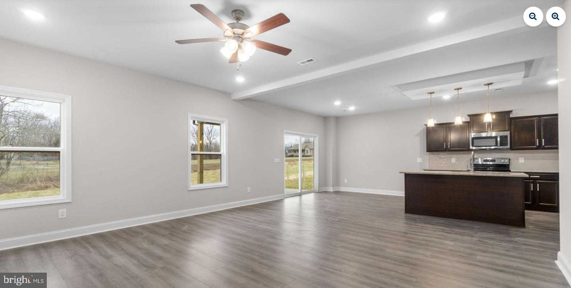 9911 Ridge St photo 4