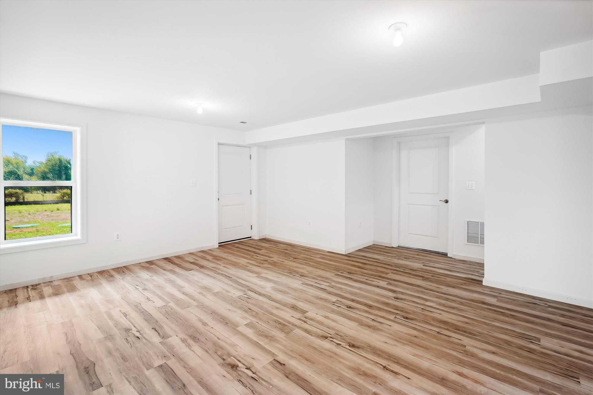 Cedar Ridge Rd photo 57