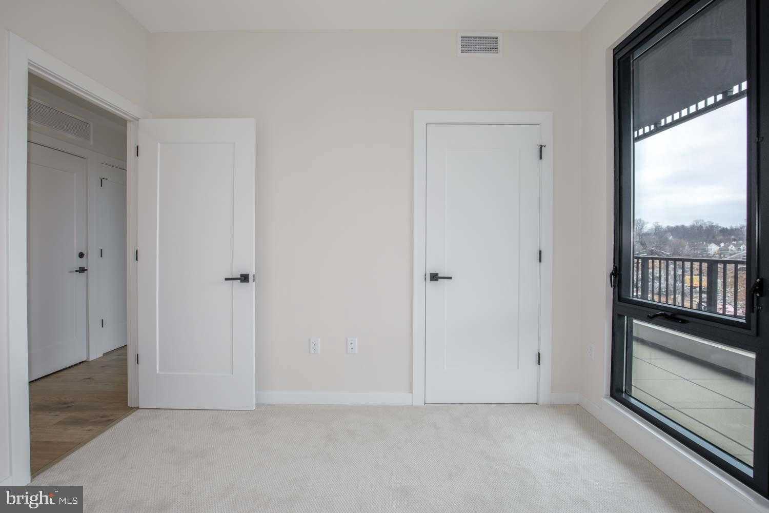 255 W Falls Station Blvd # 206 photo 17