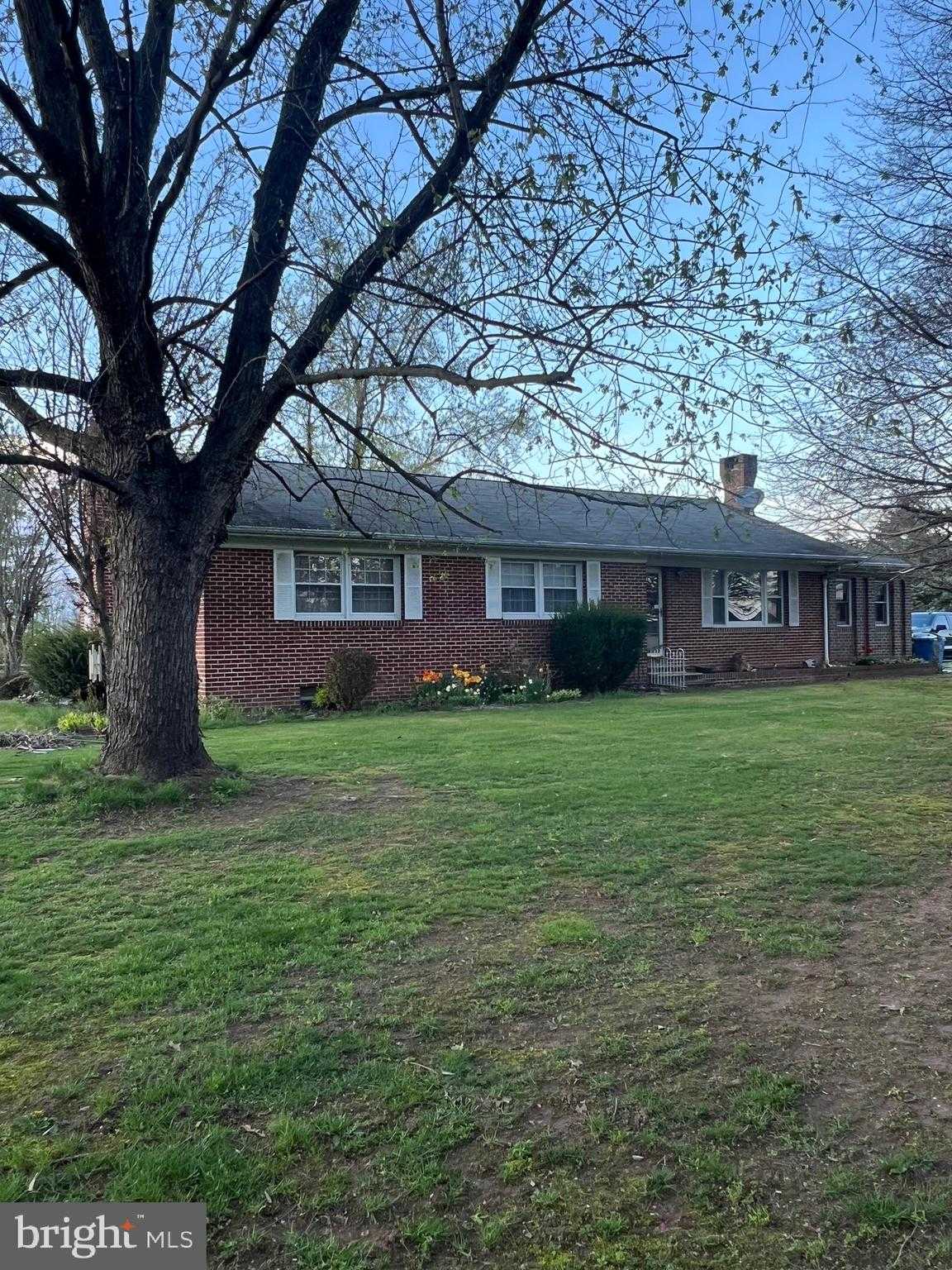 2226 Harney Rd photo 9