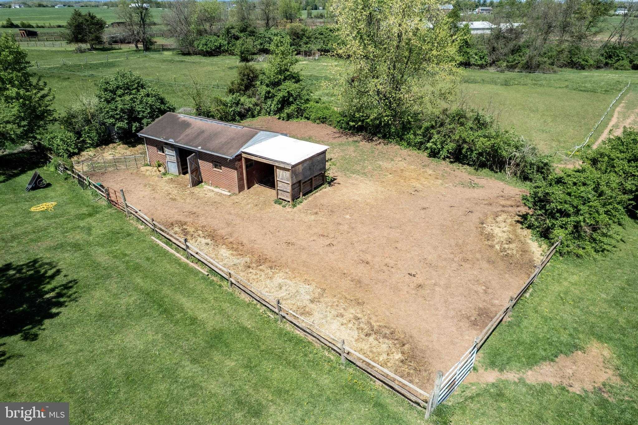 2226 Harney Rd photo 94