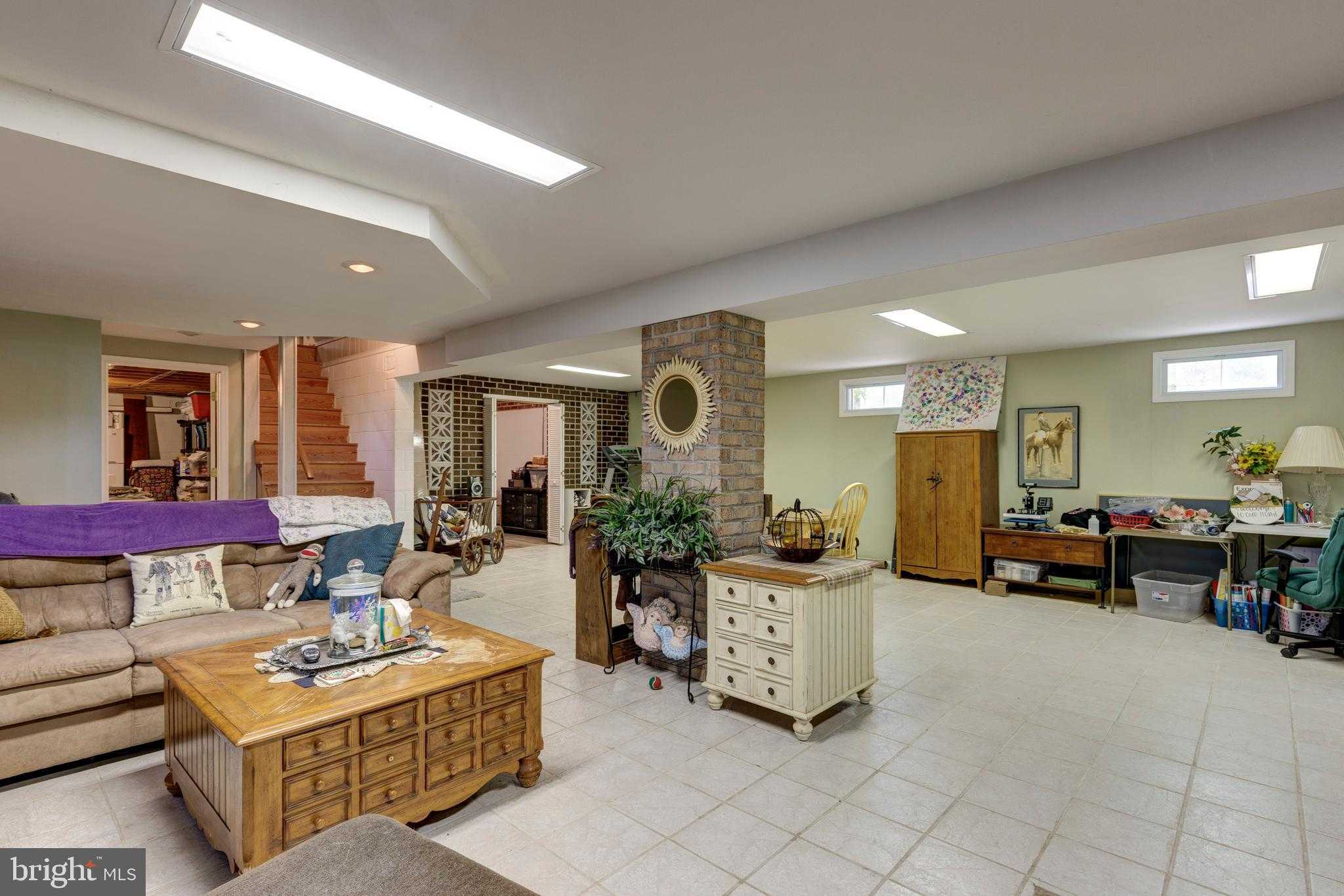 2226 Harney Rd photo 149