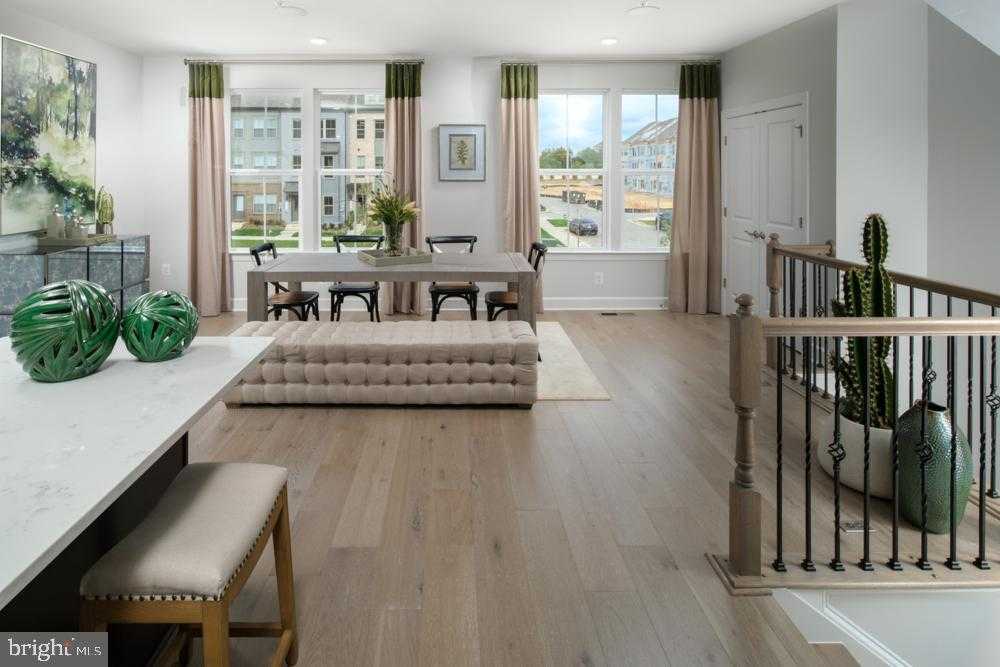 3413 Saint Robin Ln photo 7