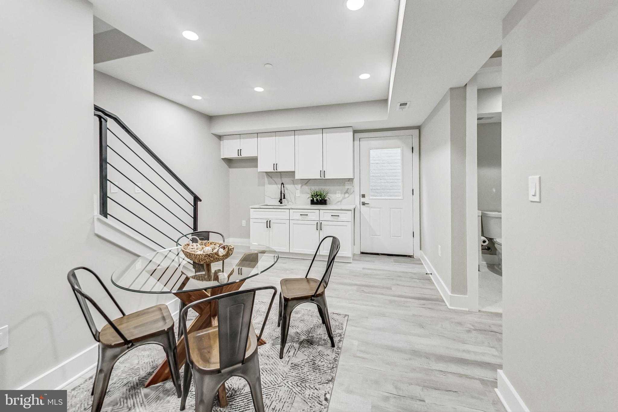 2932 University Blvd W photo 32