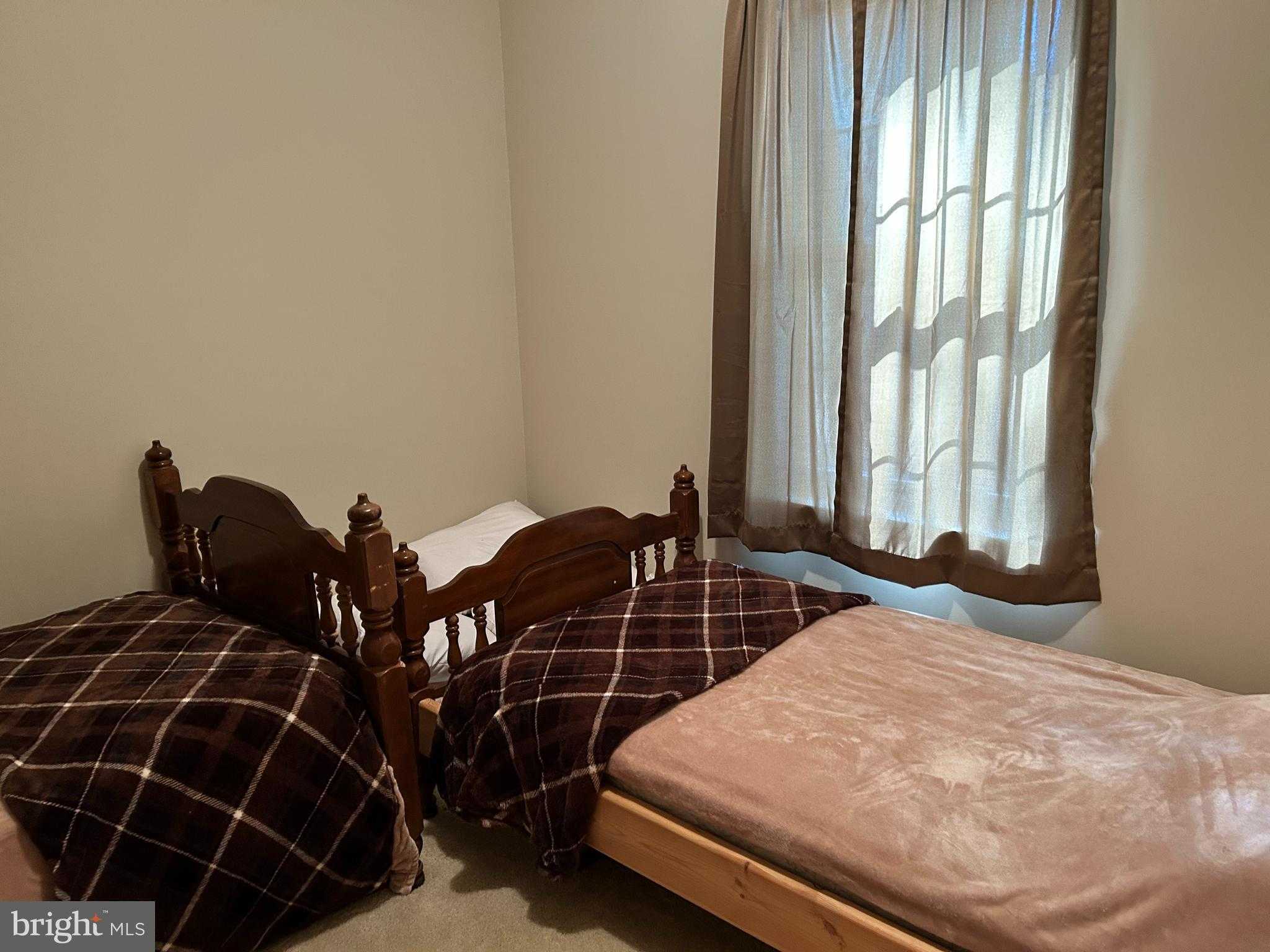 385 Elk Creek Rd photo 36