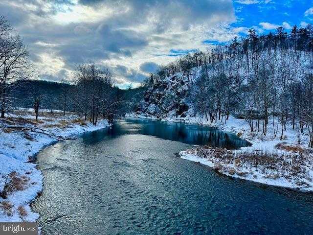 89 Bowers Ln photo 13