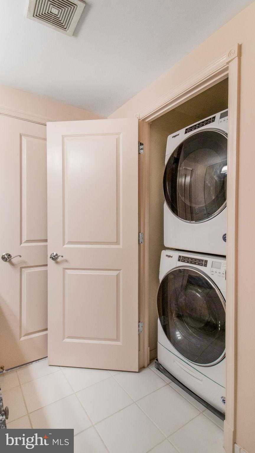 5 Park Pl Unit 527 photo 38