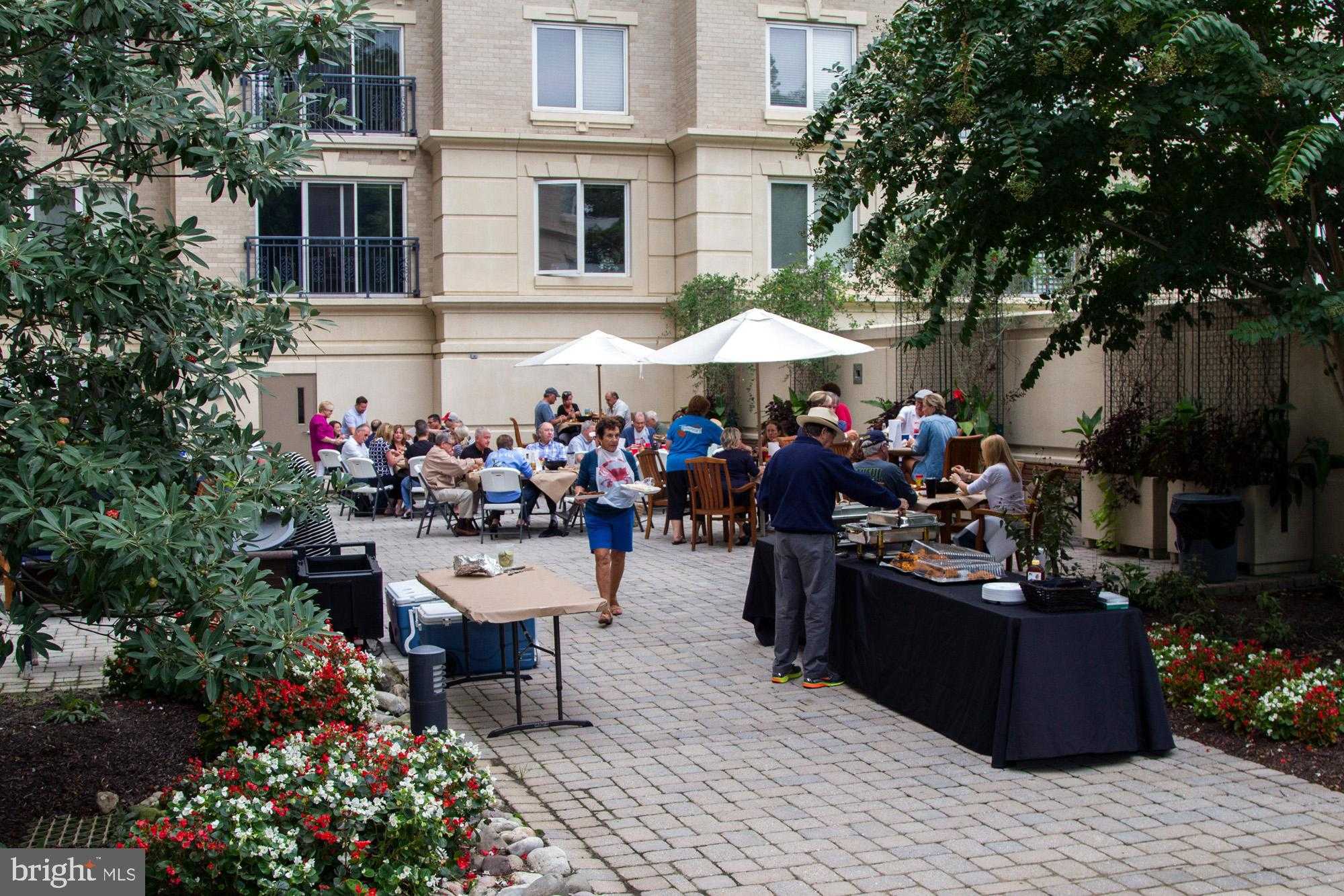 5 Park Pl Unit 527 photo 7