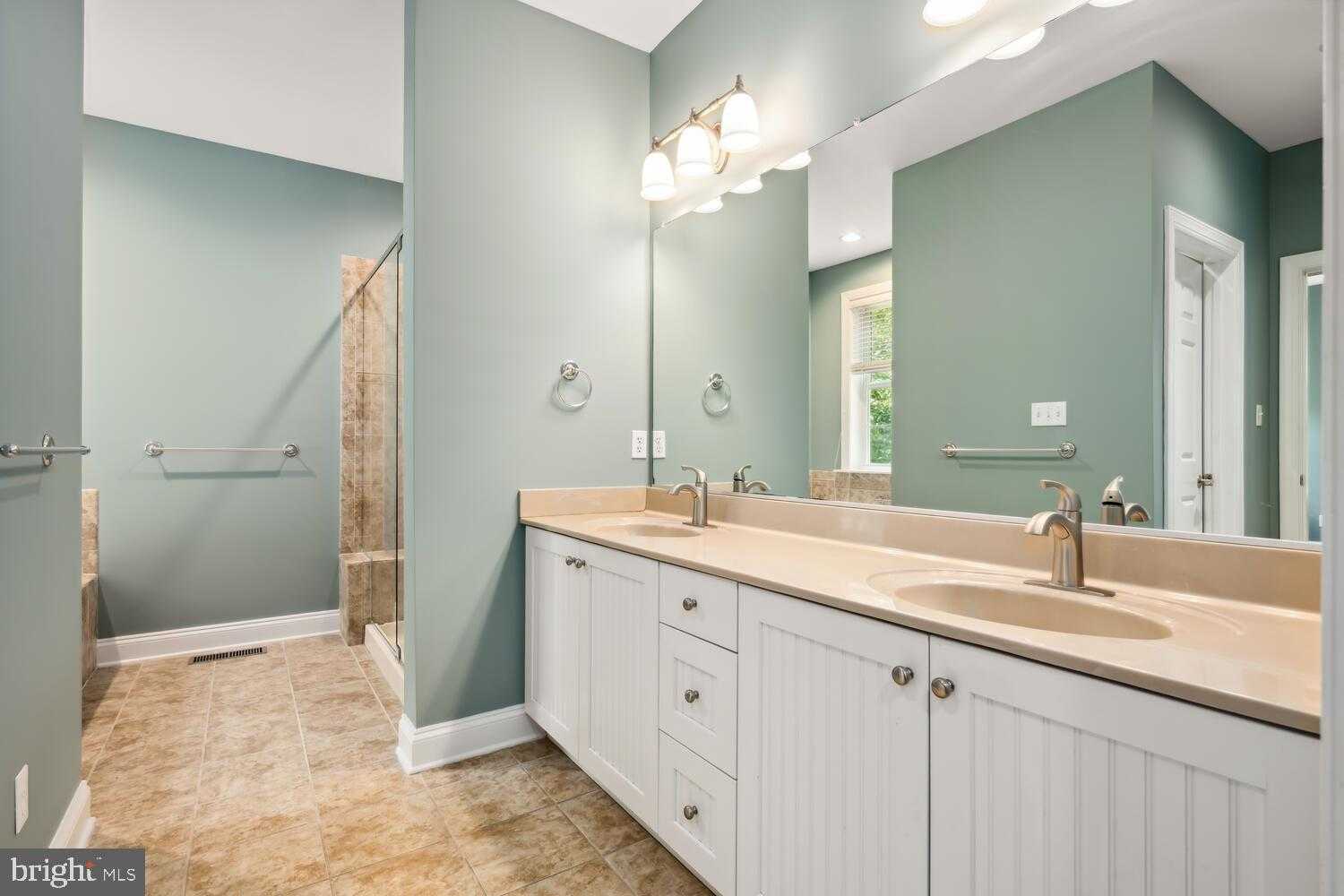 24977 Back Creek Dr photo 33