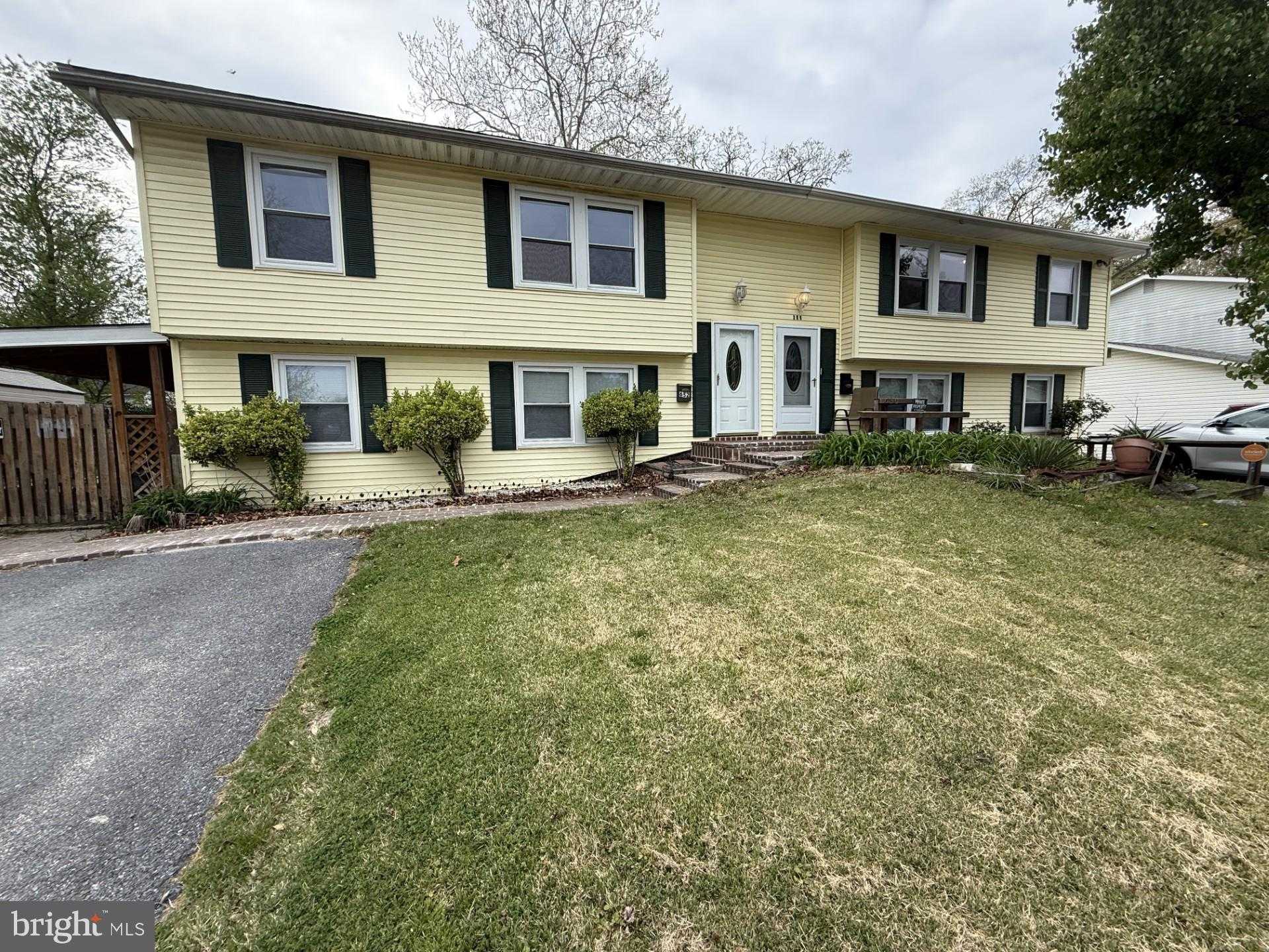 652 Chapelview Dr photo 2