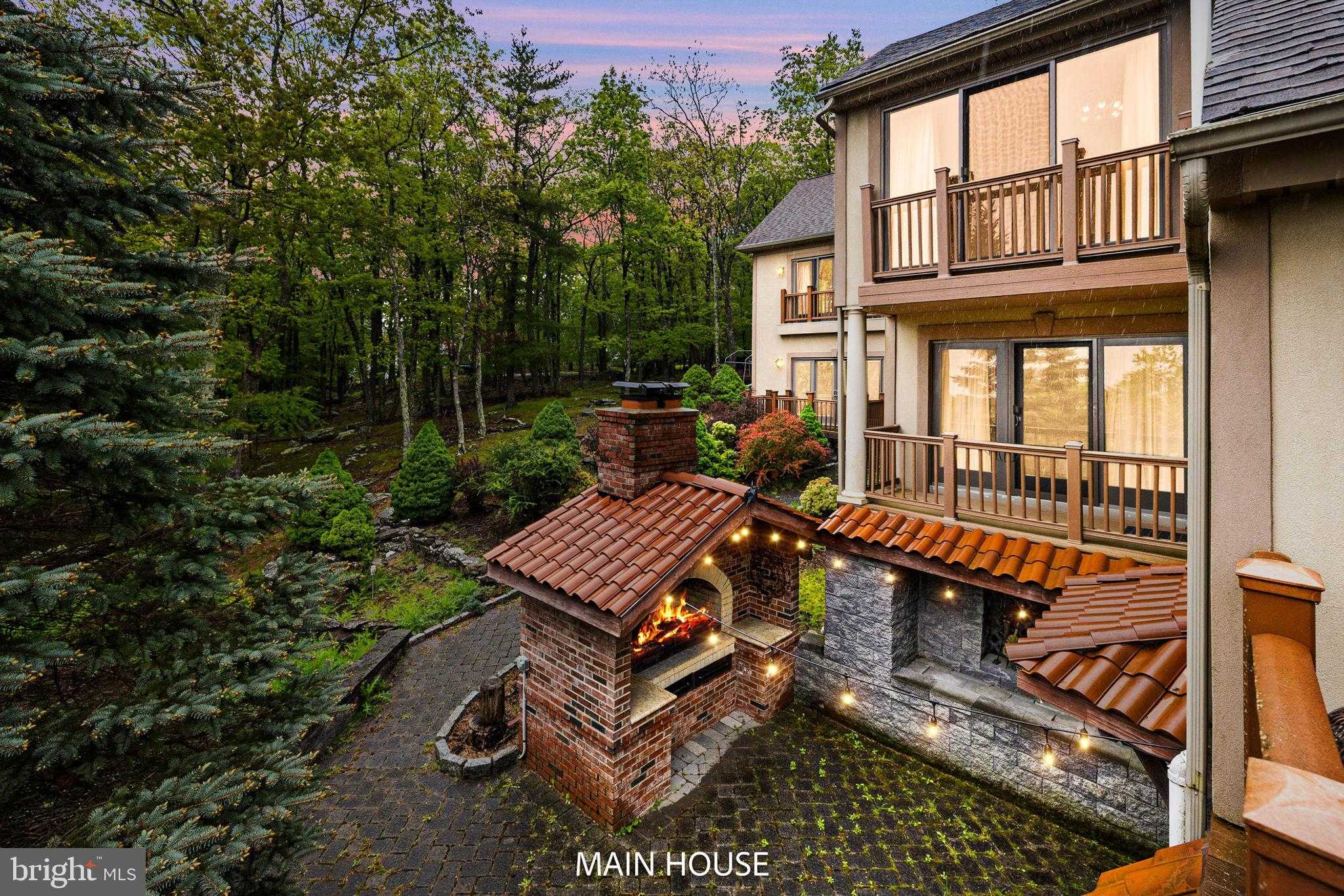 105 Attitash Ln photo 4