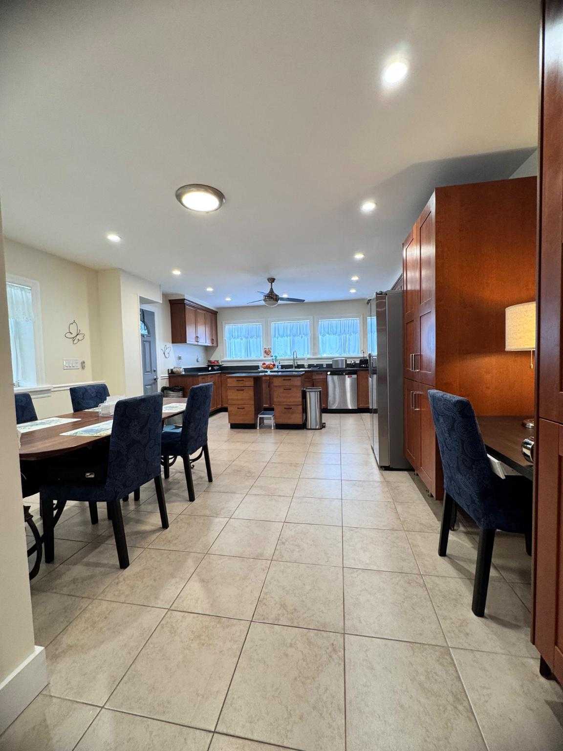 1254 E Sydney St photo 30