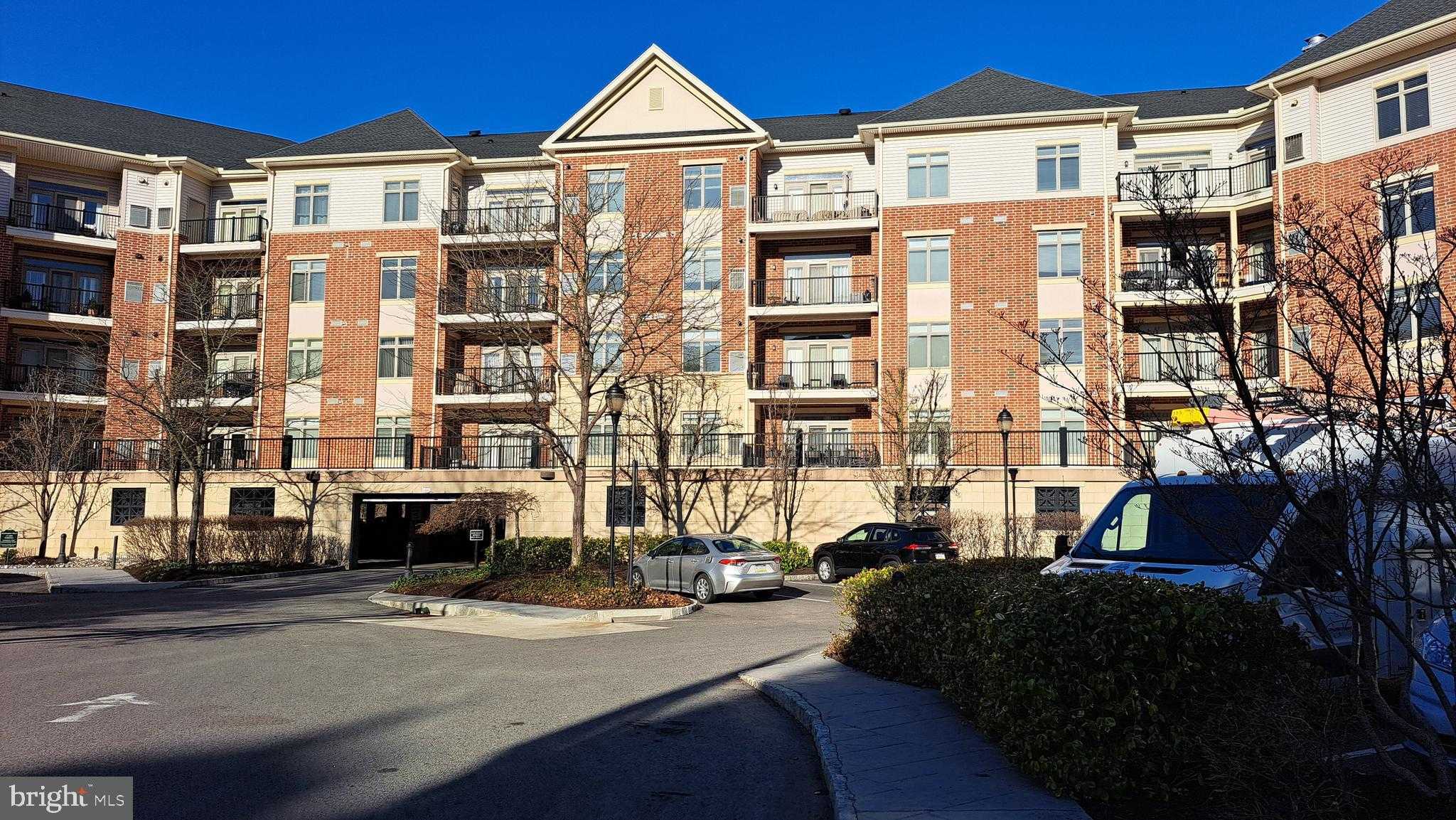 506 Carson Ter photo 33