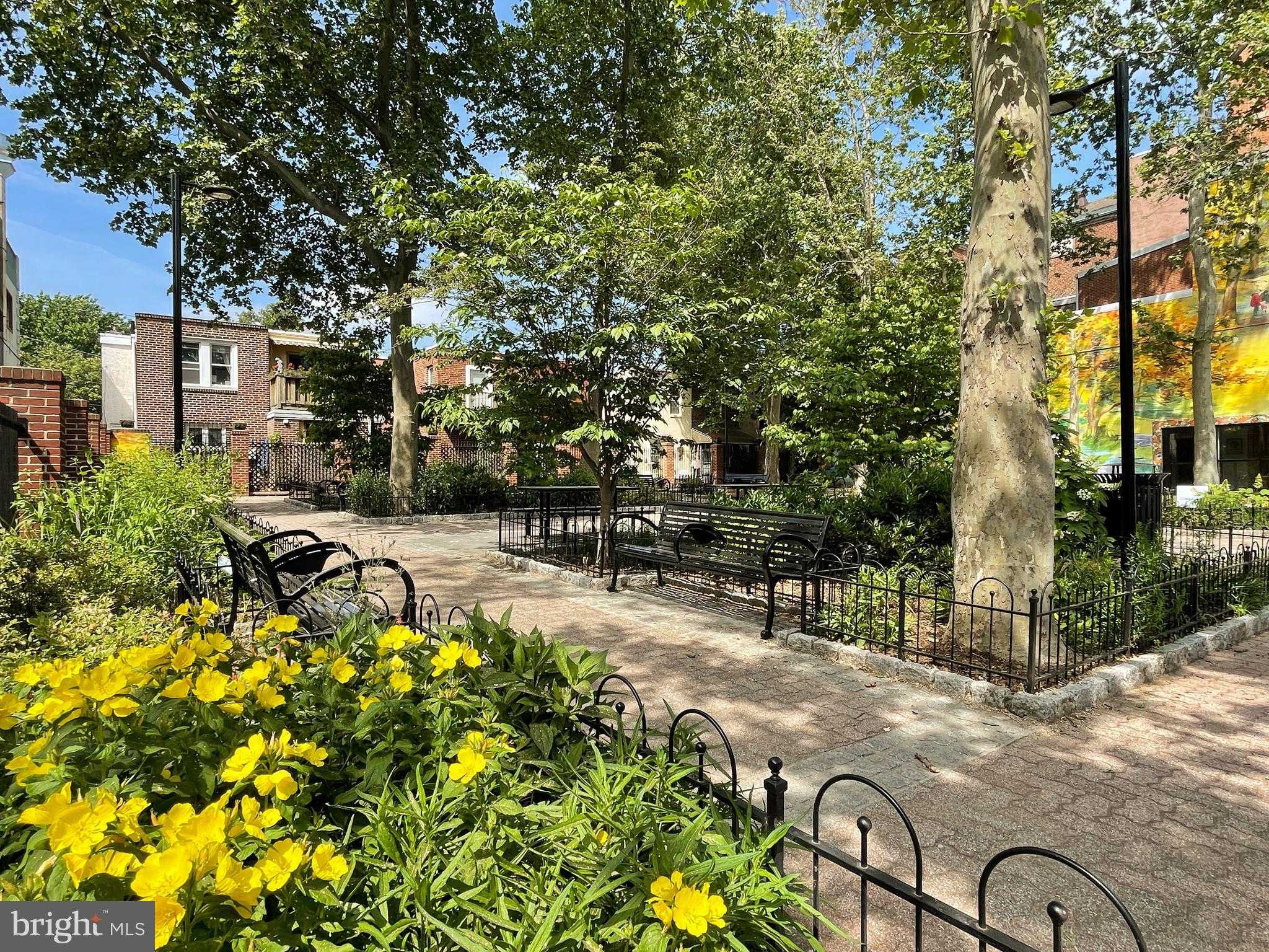 923 E Moyamensing Ave photo 15