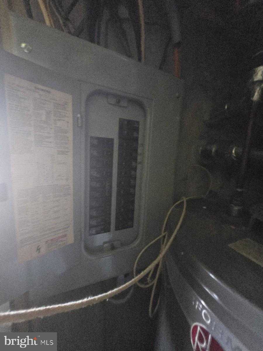 4538 Carwithan St photo 23