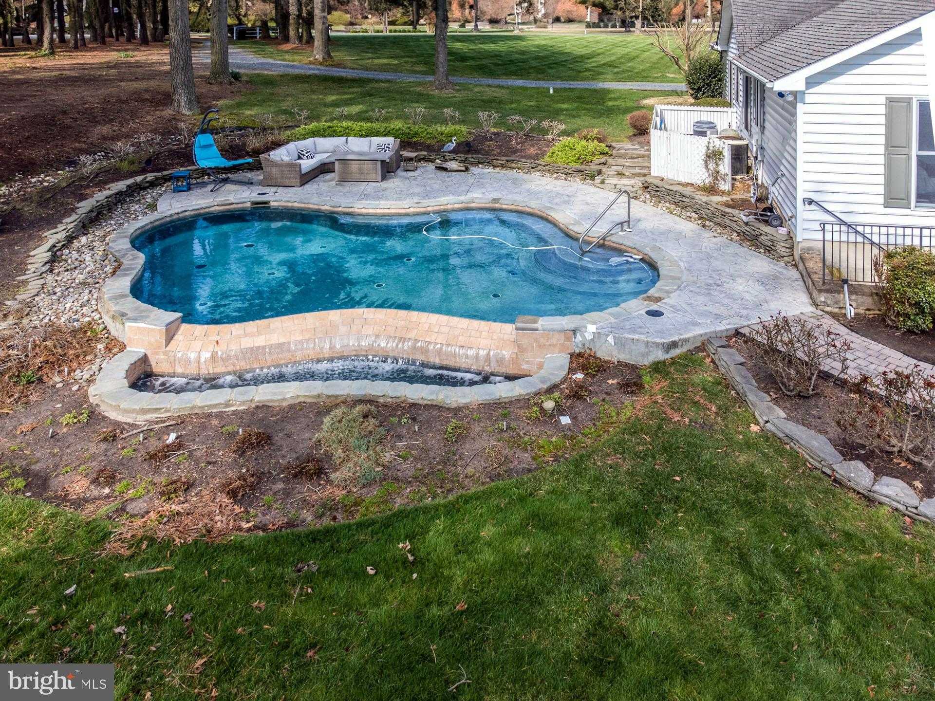 6119 Country Club Dr photo 13