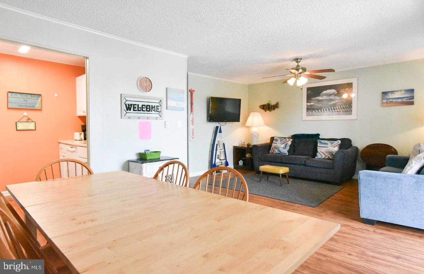 417 Robin Dr # B203 photo 16