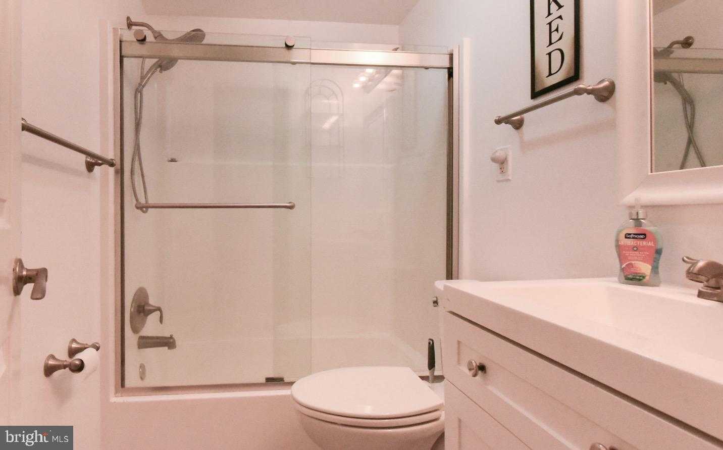 417 Robin Dr # B203 photo 22