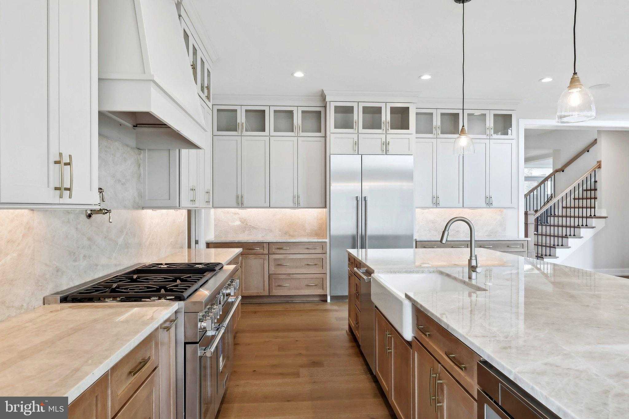 3190 Ridgeview CT photo 13