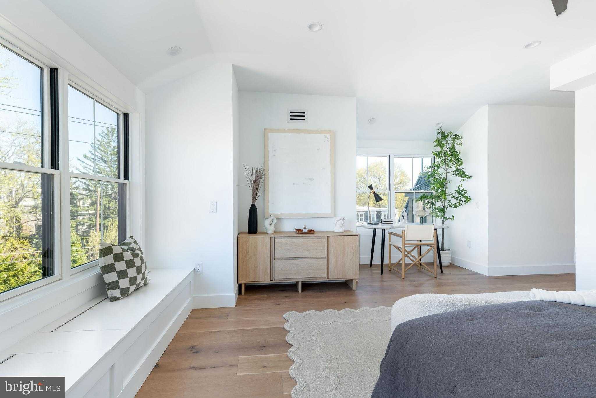 112 Righter St photo 31