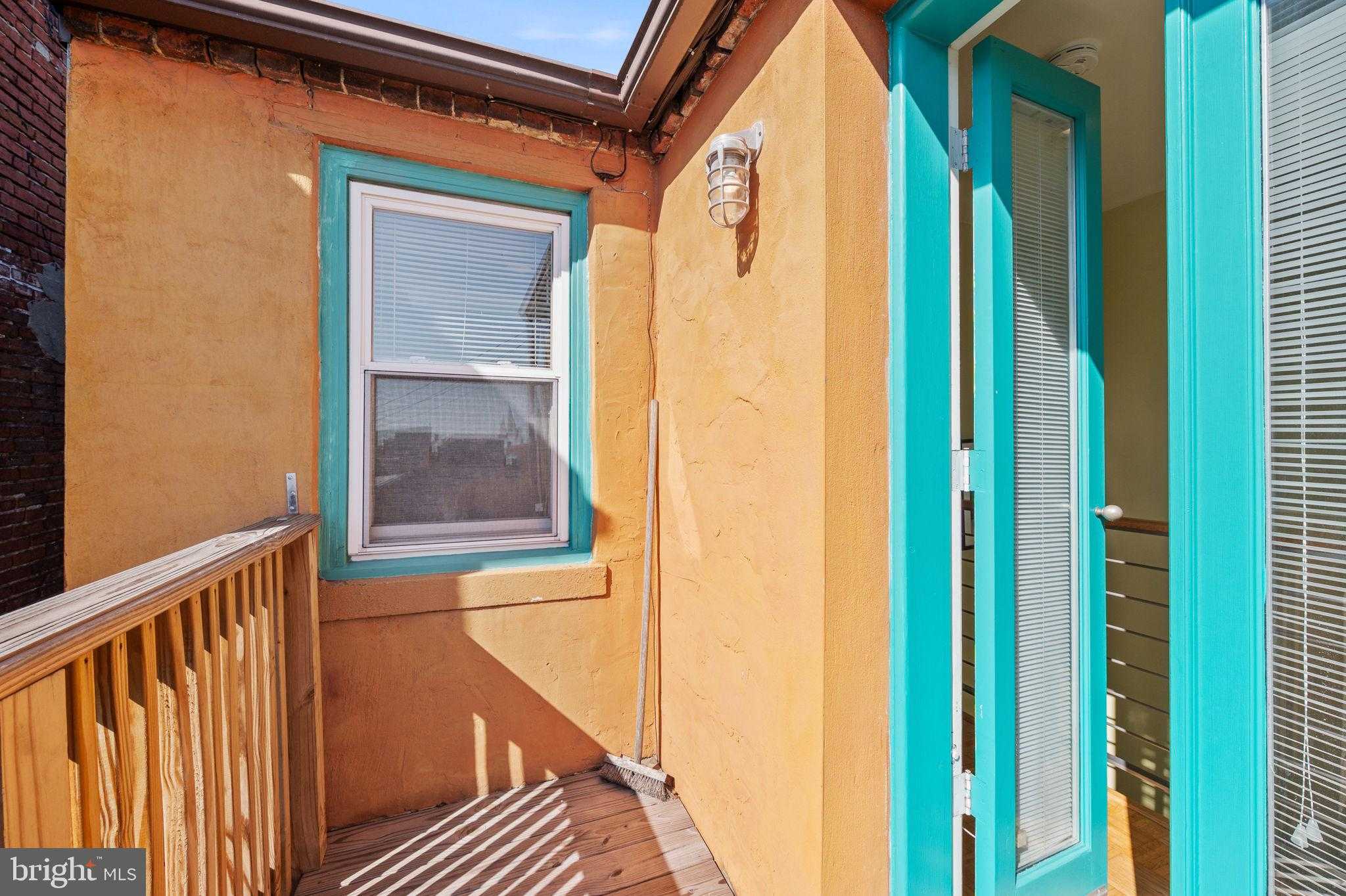 1637 E Baltimore St photo 38