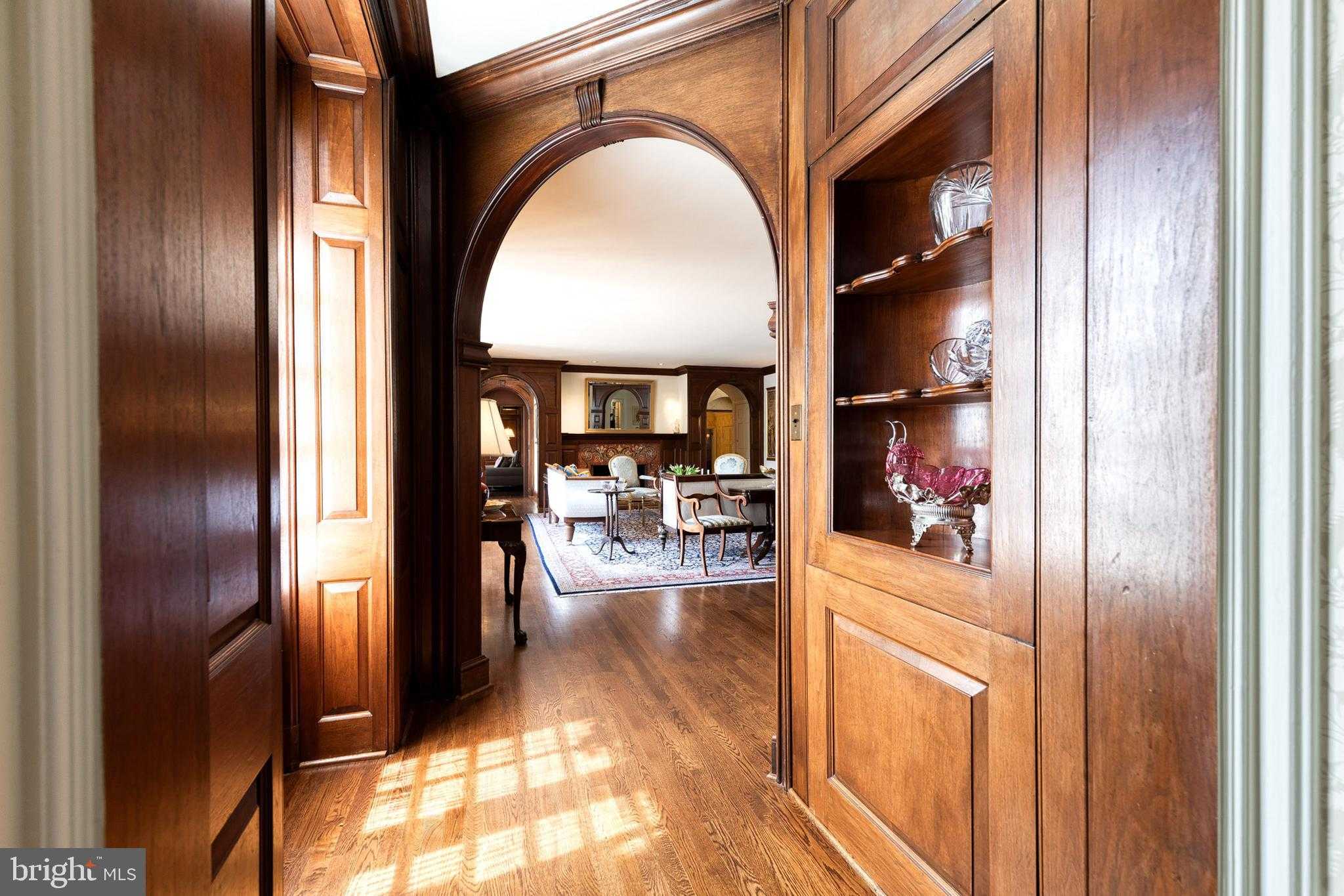 102 Cotswold Rd photo 38