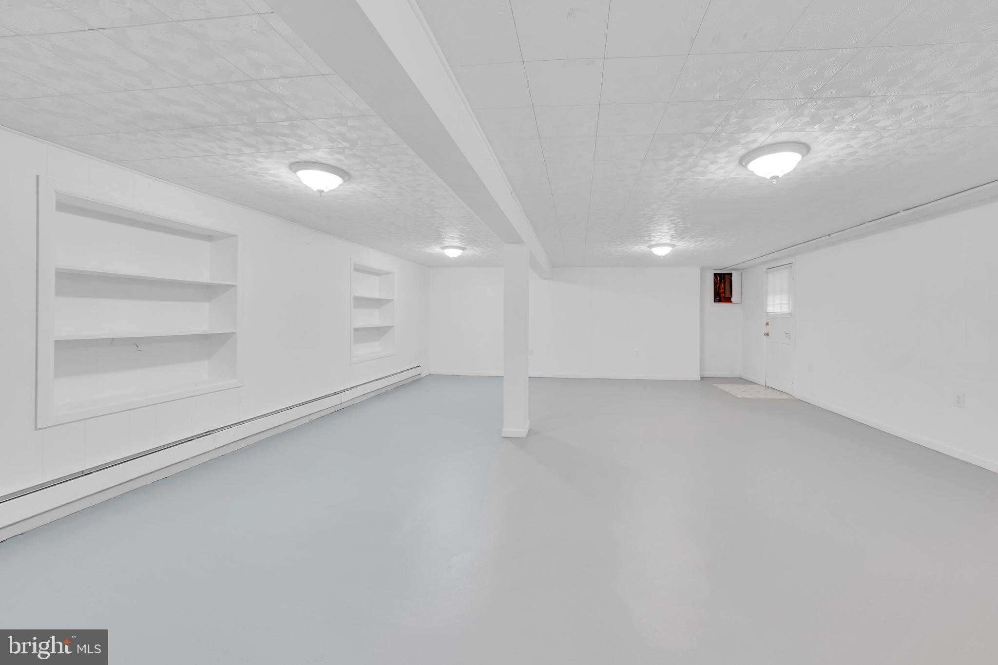 4138 Hillcrest Ave photo 18