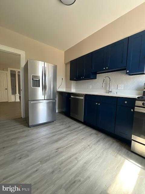 2823 Lake Ave photo 21