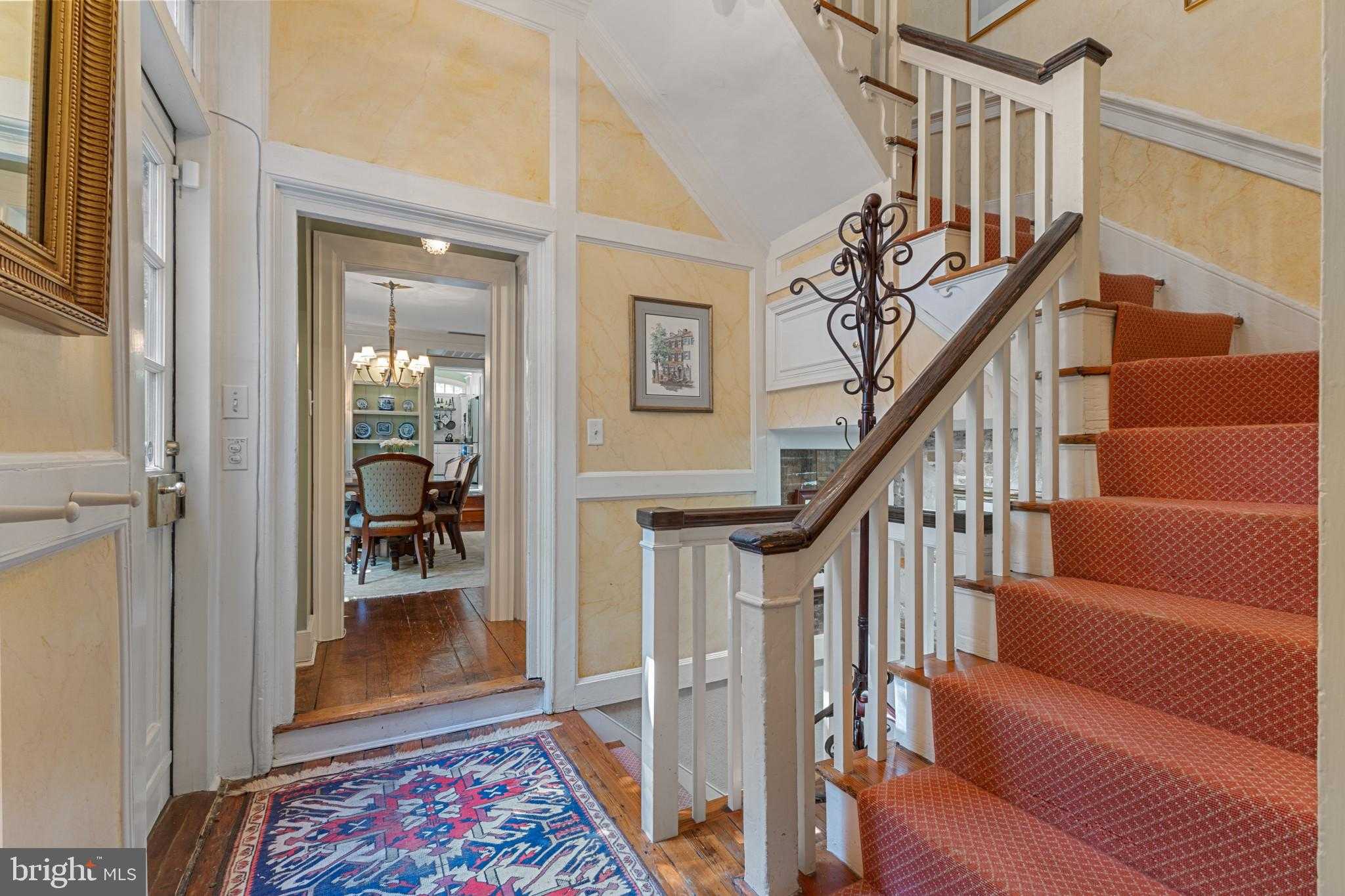 210 Prince St photo 13