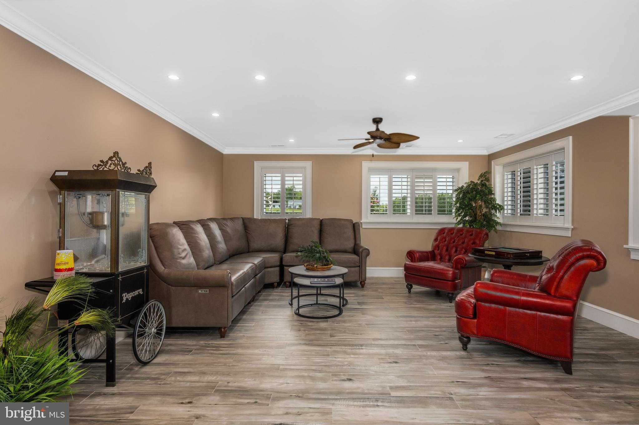 6975 Kim Ln photo 51