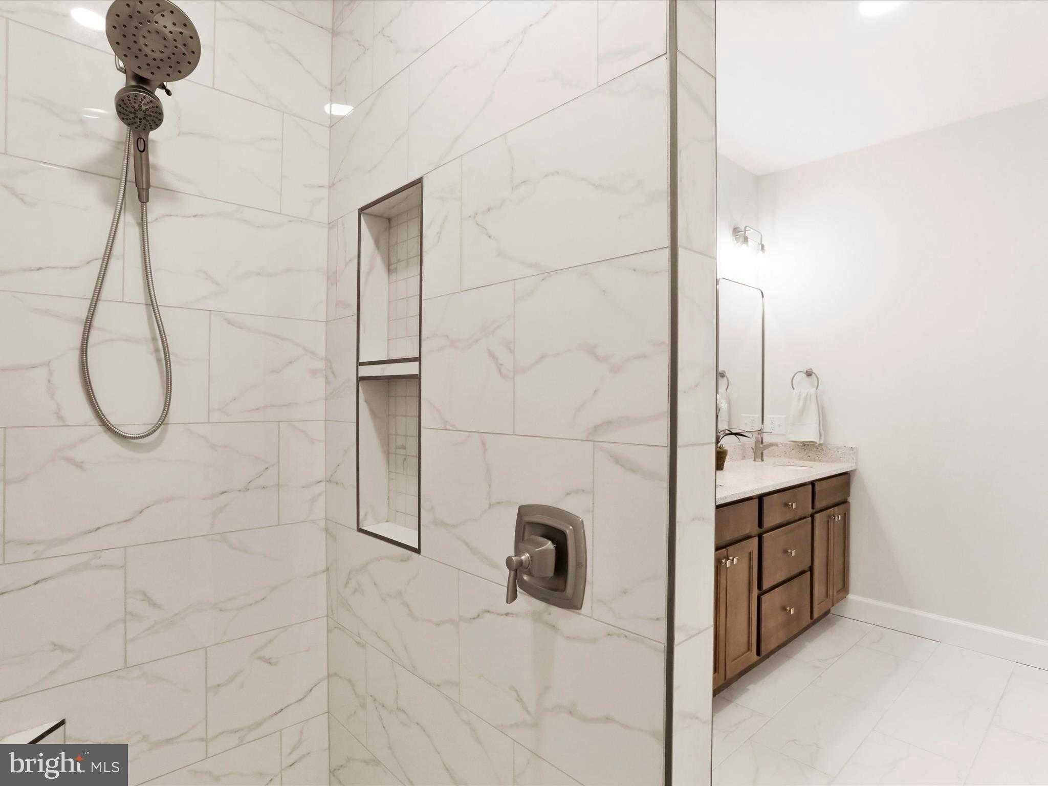 149 Matthew Dr photo 42