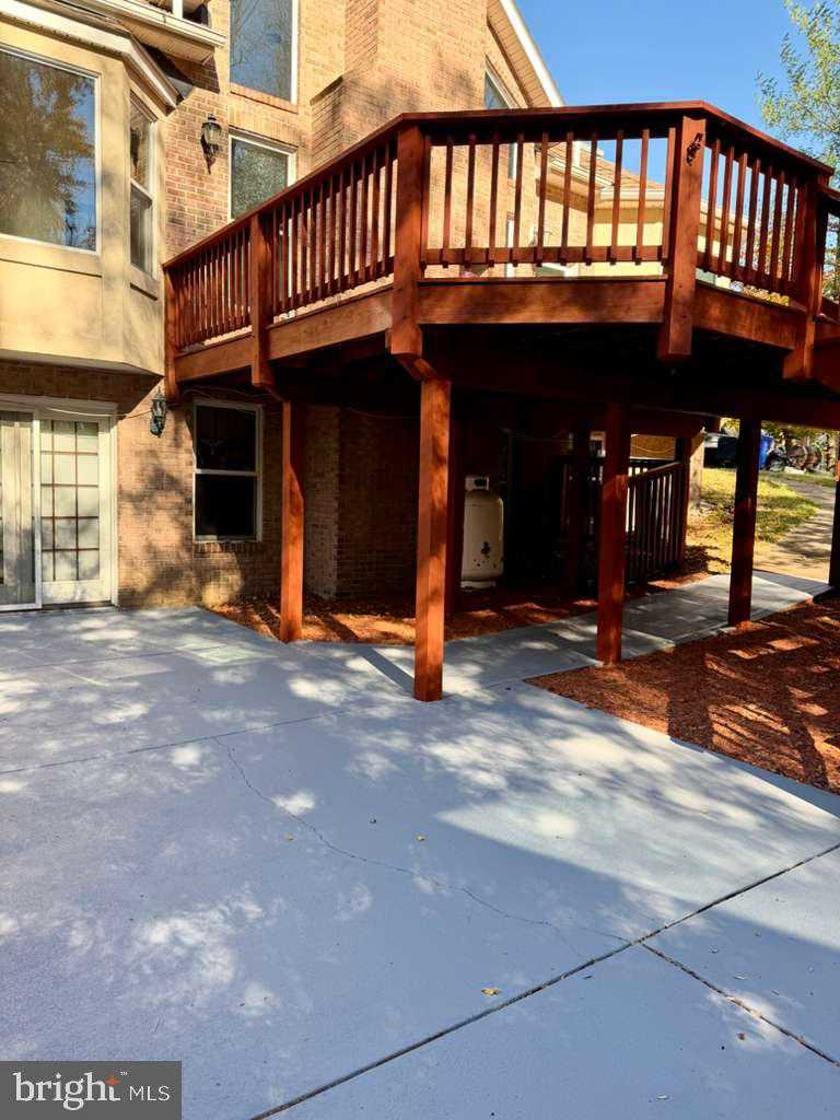 8155 Plowden Dr photo 26