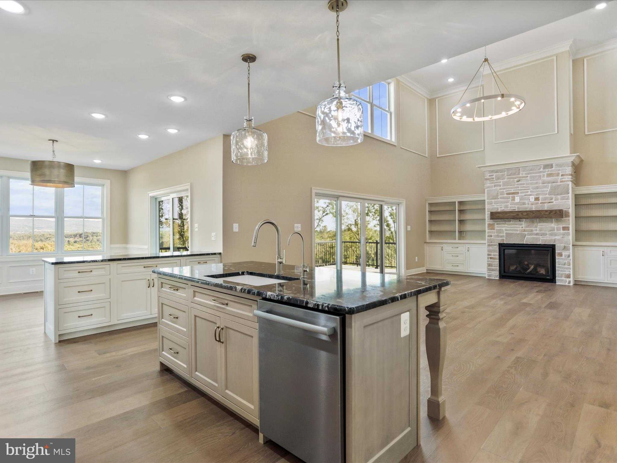 265 Haventree Ter photo 24