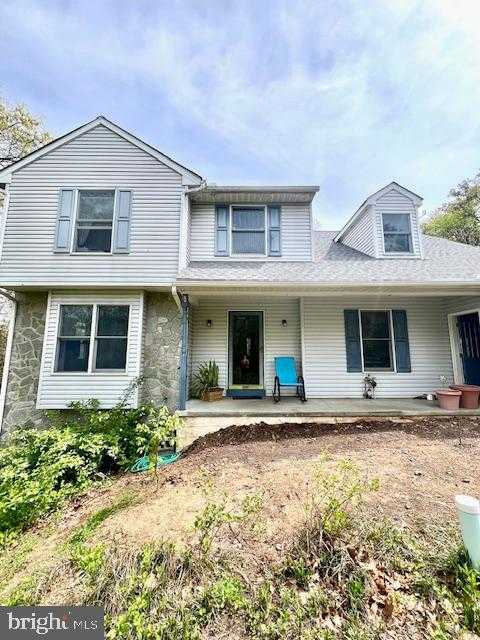 328 Red Pump Rd, Nottingham