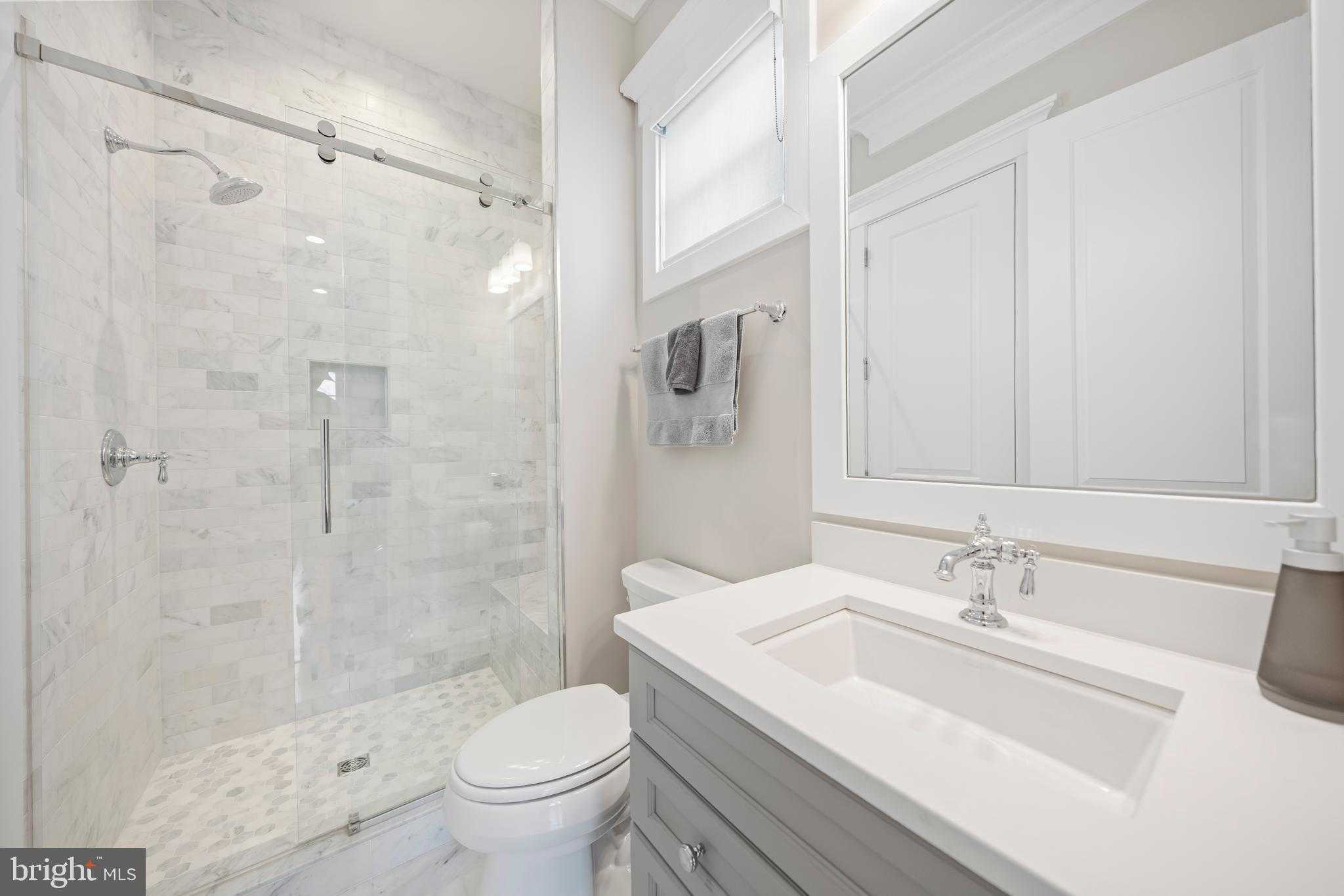 7005 Richard Dr photo 20